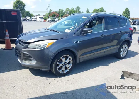 2015 Ford Escape Titanium из США, поврежденный, VIN 1FMCU0J92FUB24217